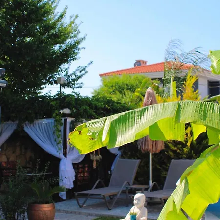 Odabasi Su Alacati Hotel *